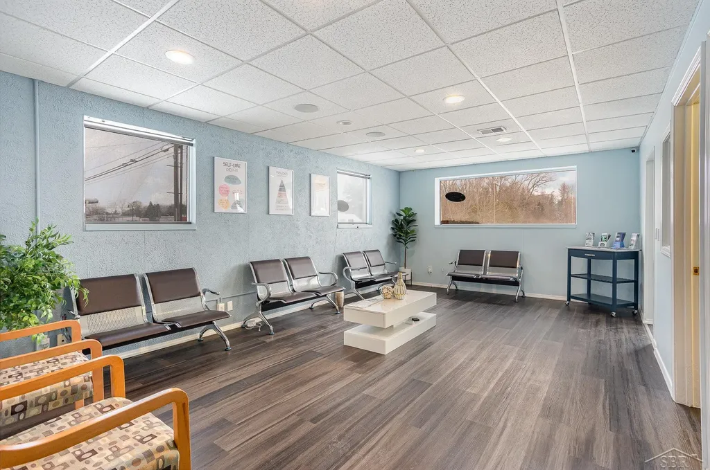 7261 Gratiot Road Saginaw Charter Township MI 48609