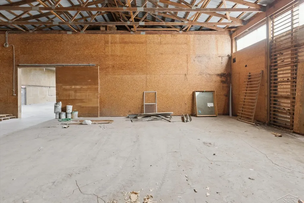 683 River Road Portsmouth Charter Township MI 48708