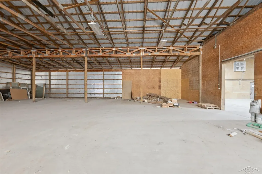 683 River Road Portsmouth Charter Township MI 48708