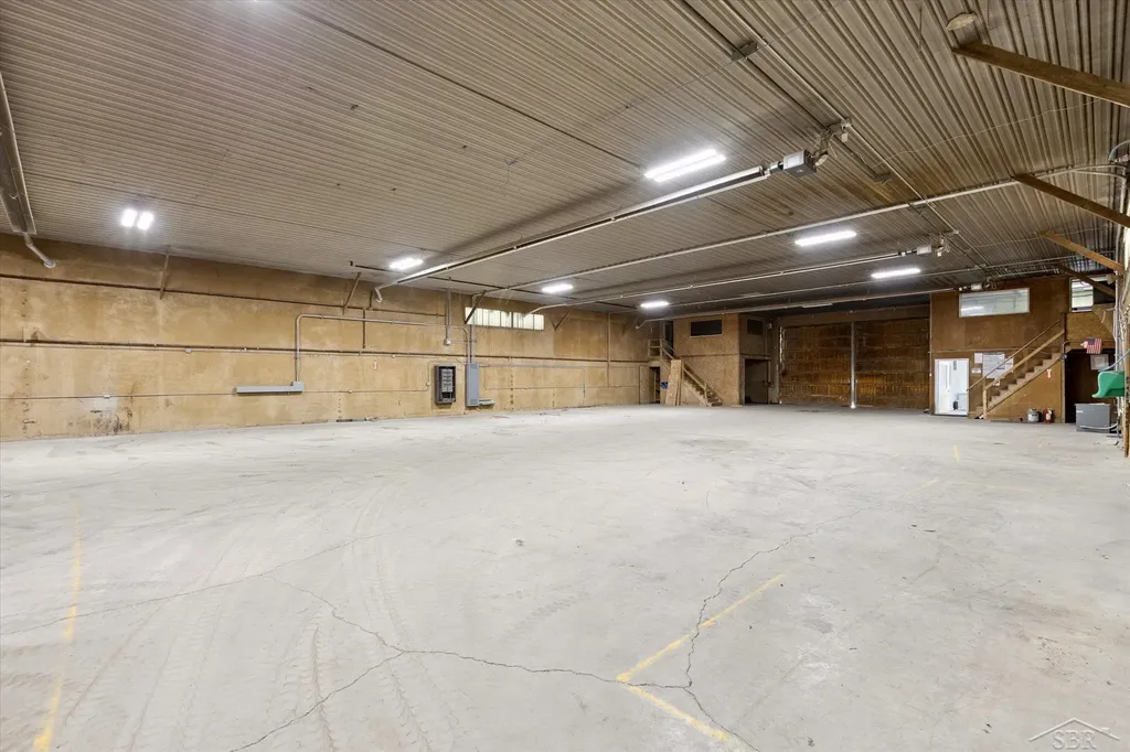 683 River Road Portsmouth Charter Township MI 48708
