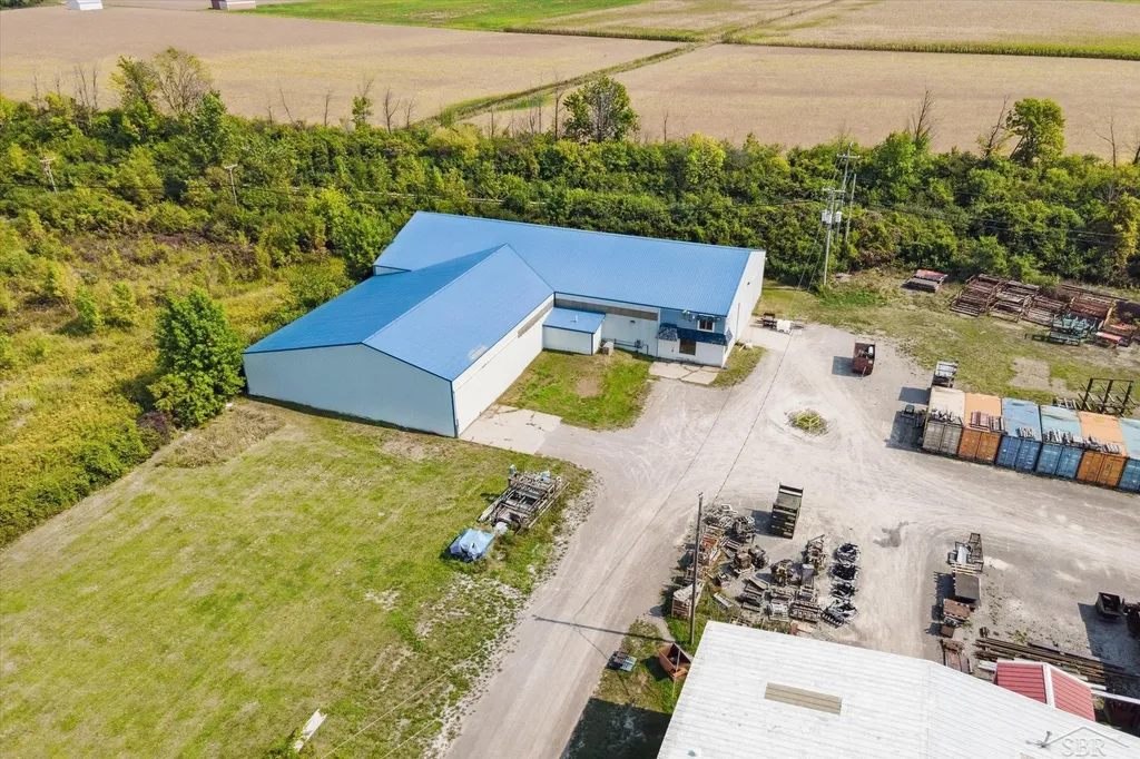 683 River Road Portsmouth Charter Township MI 48708
