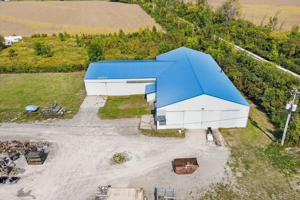 683 River Road Portsmouth Charter Township MI 48708