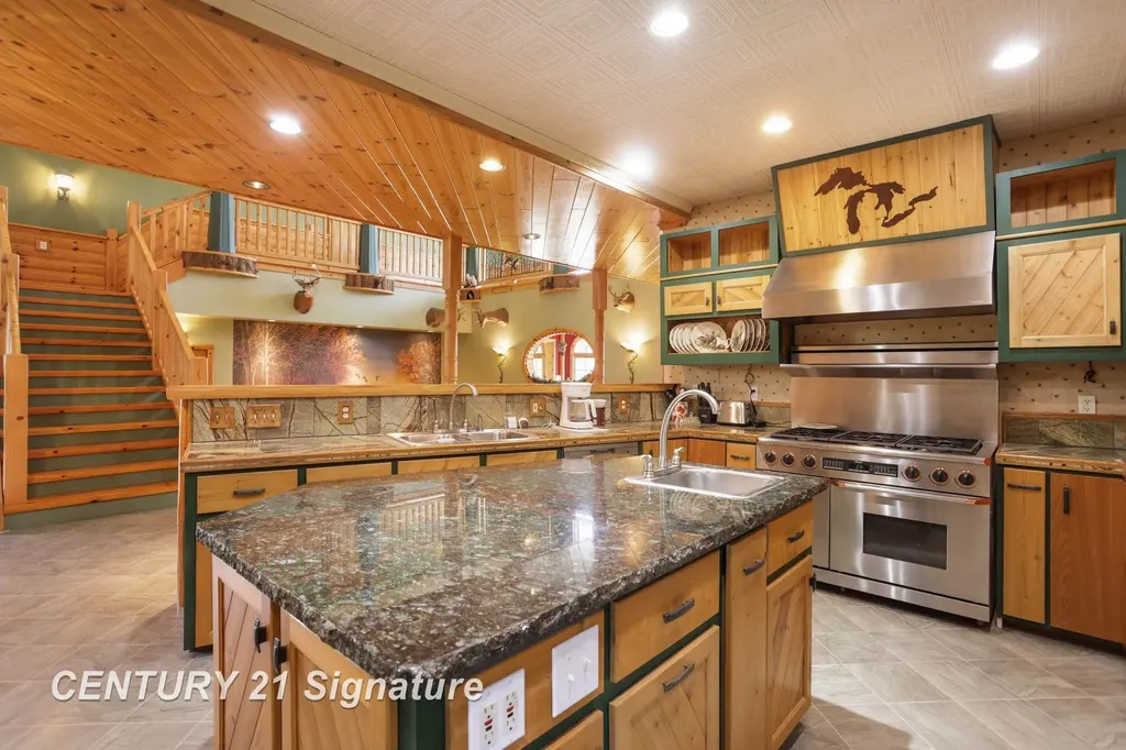 4285 N Iva Road Richland Township MI 48626