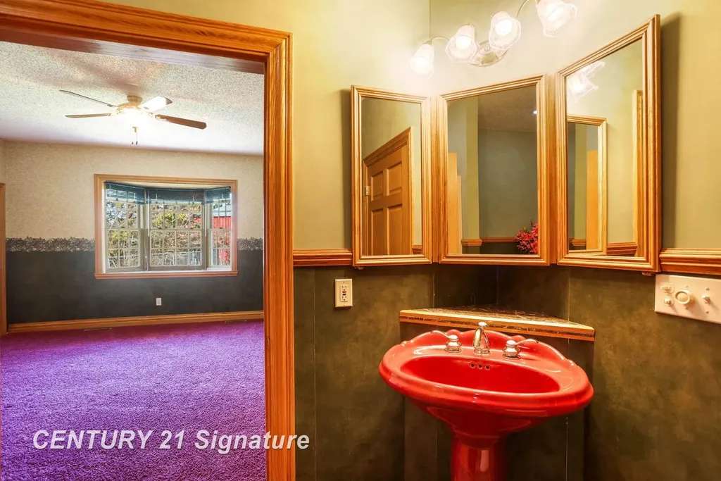 4285 N Iva Road Richland Township MI 48626