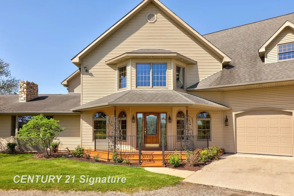 4285 N Iva Road Richland Township MI 48626