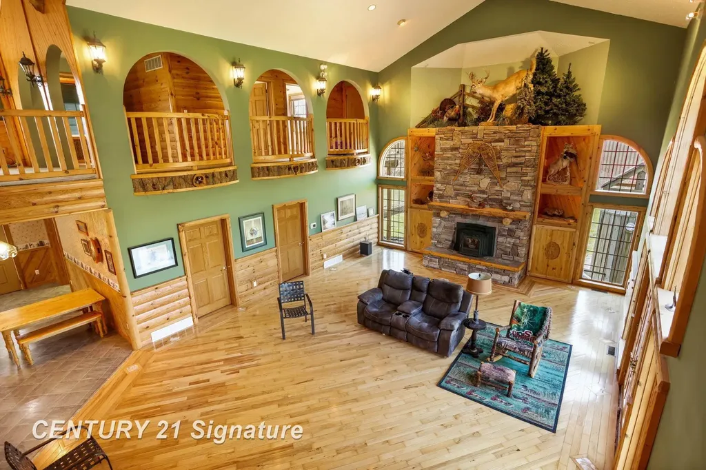 4285 N Iva Road Richland Township MI 48626