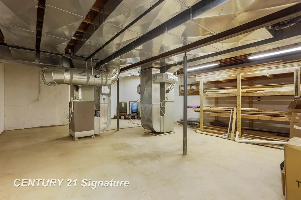 4285 N Iva Road Richland Township MI 48626