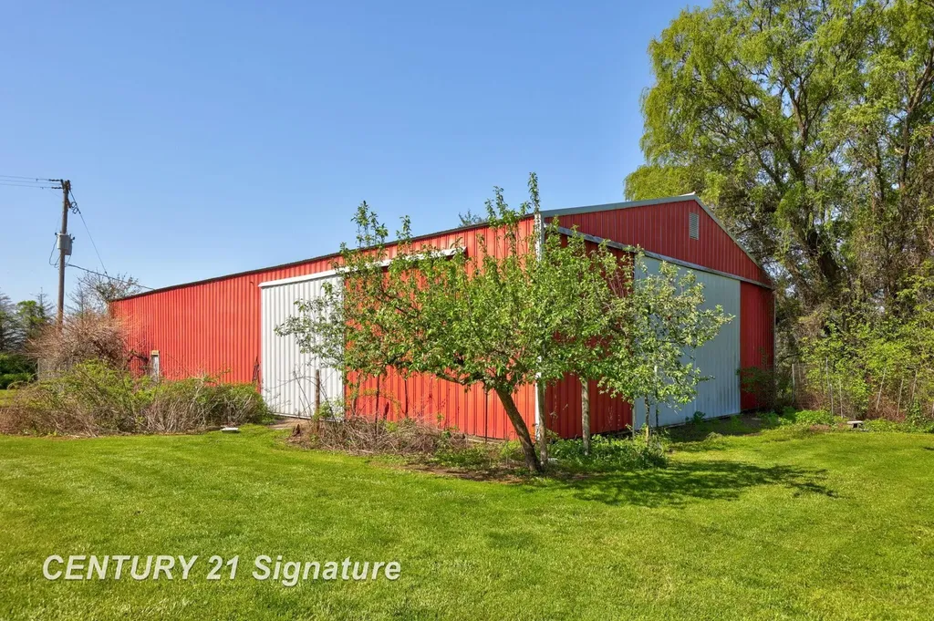 4285 N Iva Road Richland Township MI 48626