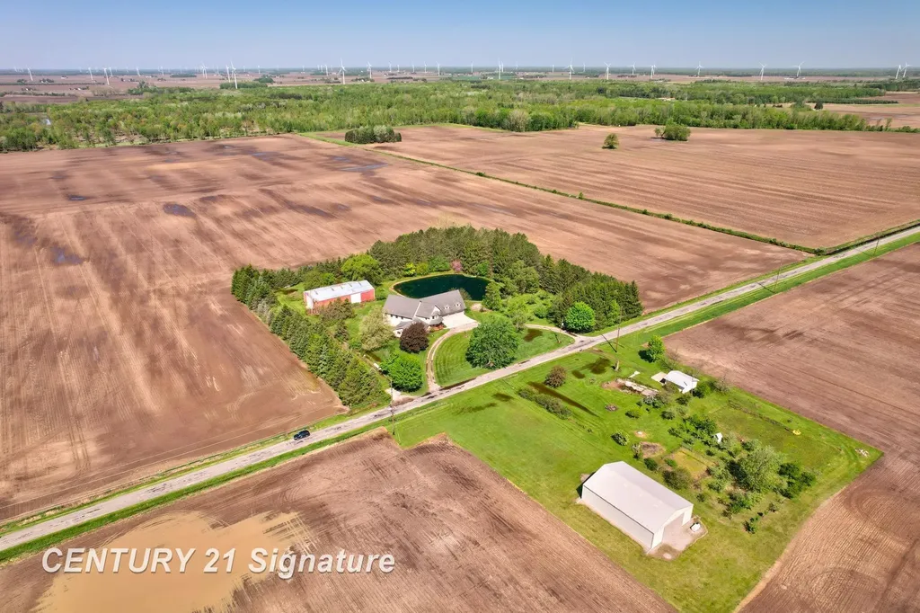 4285 N Iva Road Richland Township MI 48626
