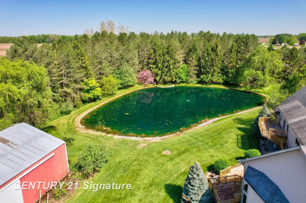 4285 N Iva Road Richland Township MI 48626