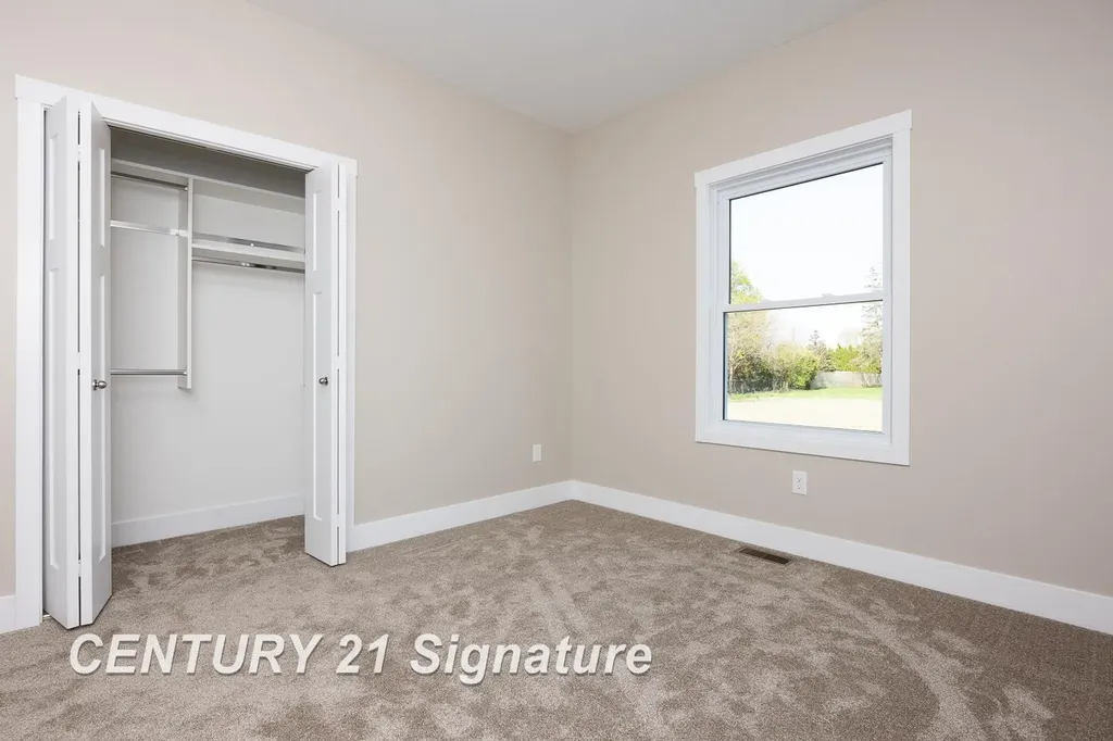 4215 Woodburn Court Saginaw Charter Township MI 48603