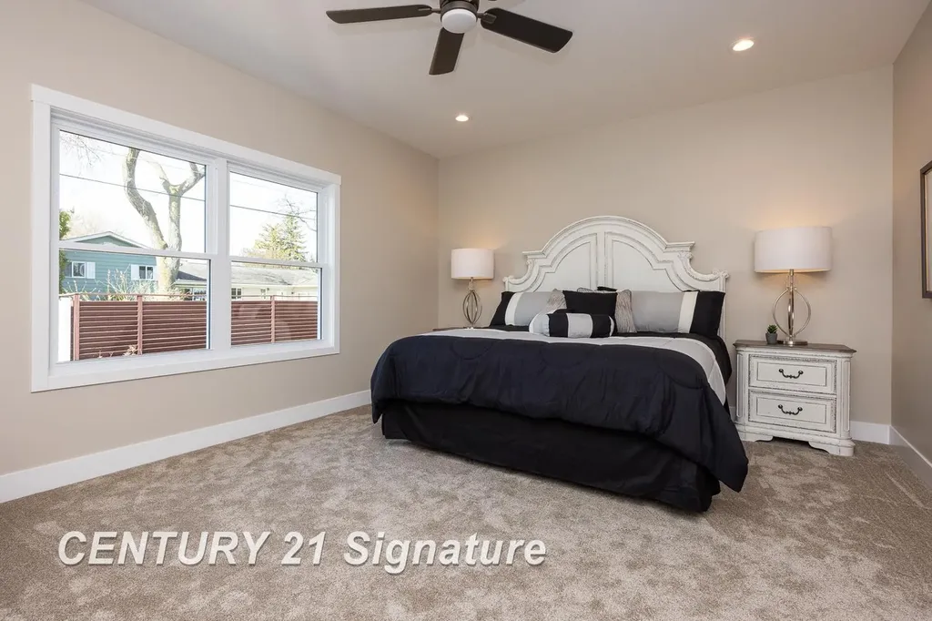 4215 Woodburn Court Saginaw Charter Township MI 48603