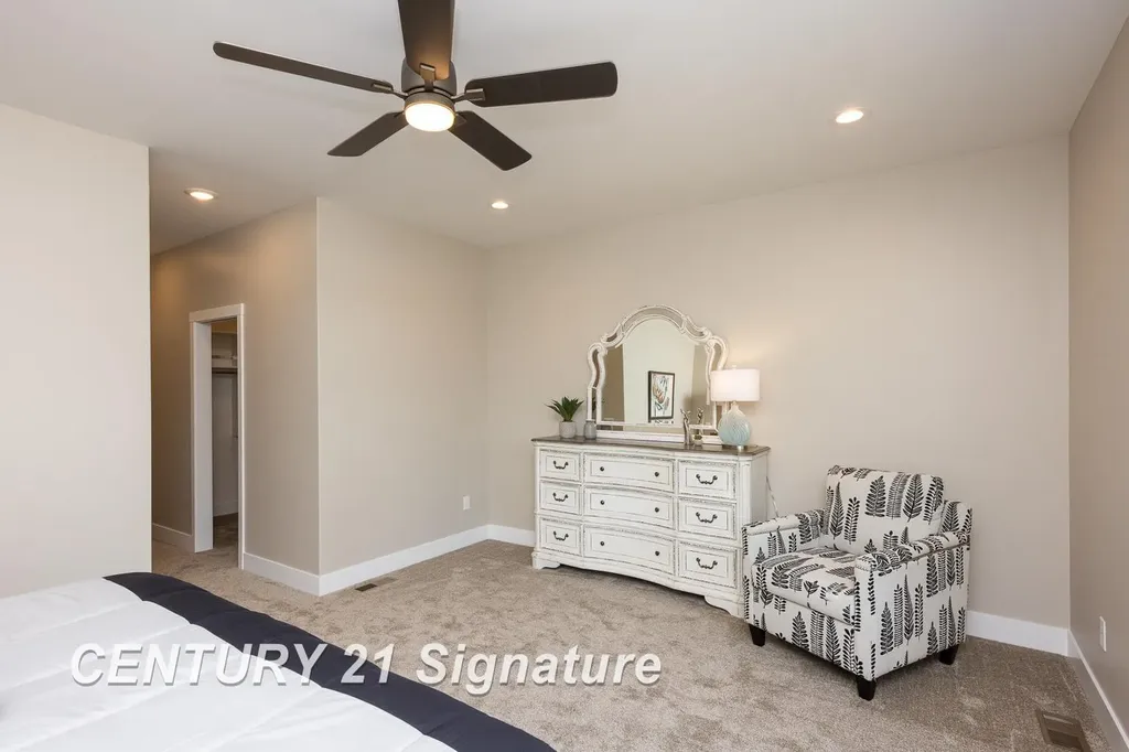 4215 Woodburn Court Saginaw Charter Township MI 48603