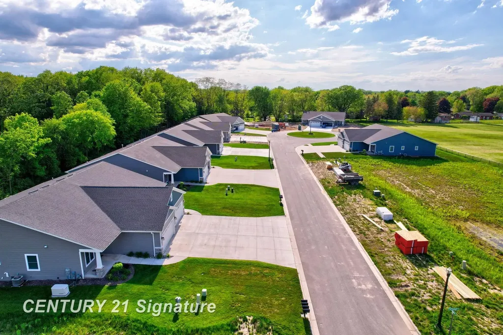 4215 Woodburn Court Saginaw Charter Township MI 48603