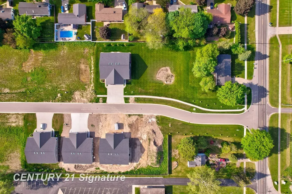 4215 Woodburn Court Saginaw Charter Township MI 48603