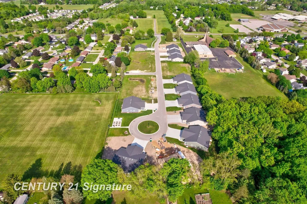 4215 Woodburn Court Saginaw Charter Township MI 48603