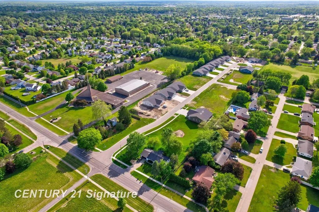 4215 Woodburn Court Saginaw Charter Township MI 48603