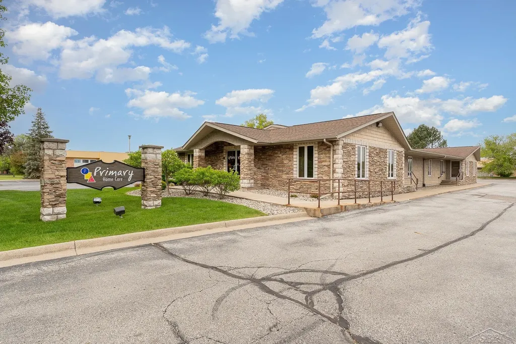 635 N Center Road Saginaw Charter Township MI 48638