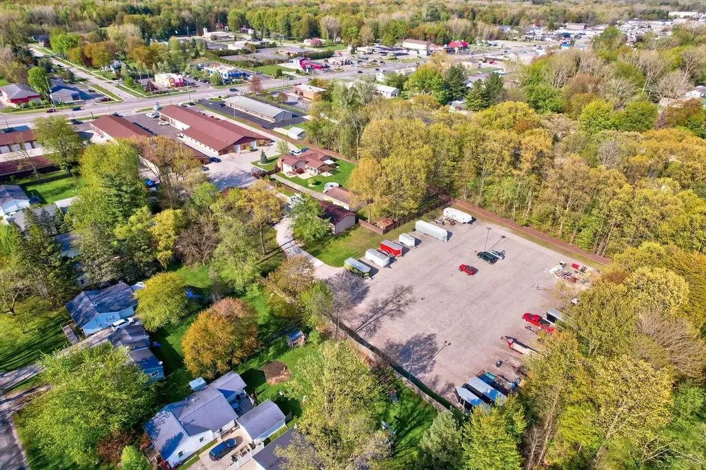8175 Gratiot Road Thomas Township MI 48609