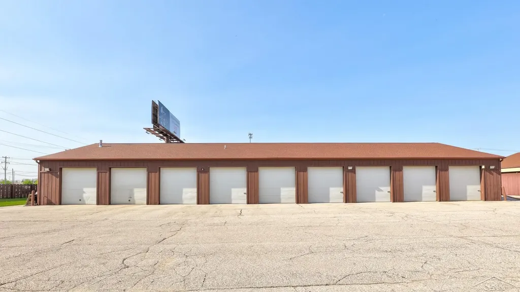 8175 Gratiot Road Thomas Township MI 48609
