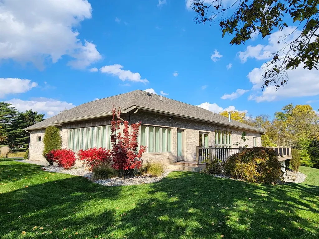 10 Harlan Court Frankenmuth City MI 48734