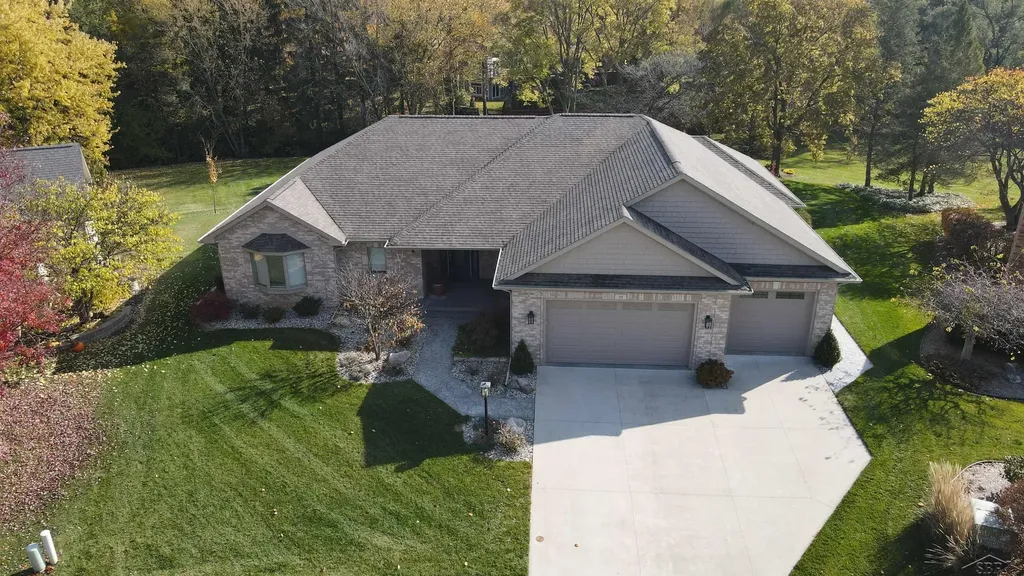 10 Harlan Court Frankenmuth City MI 48734