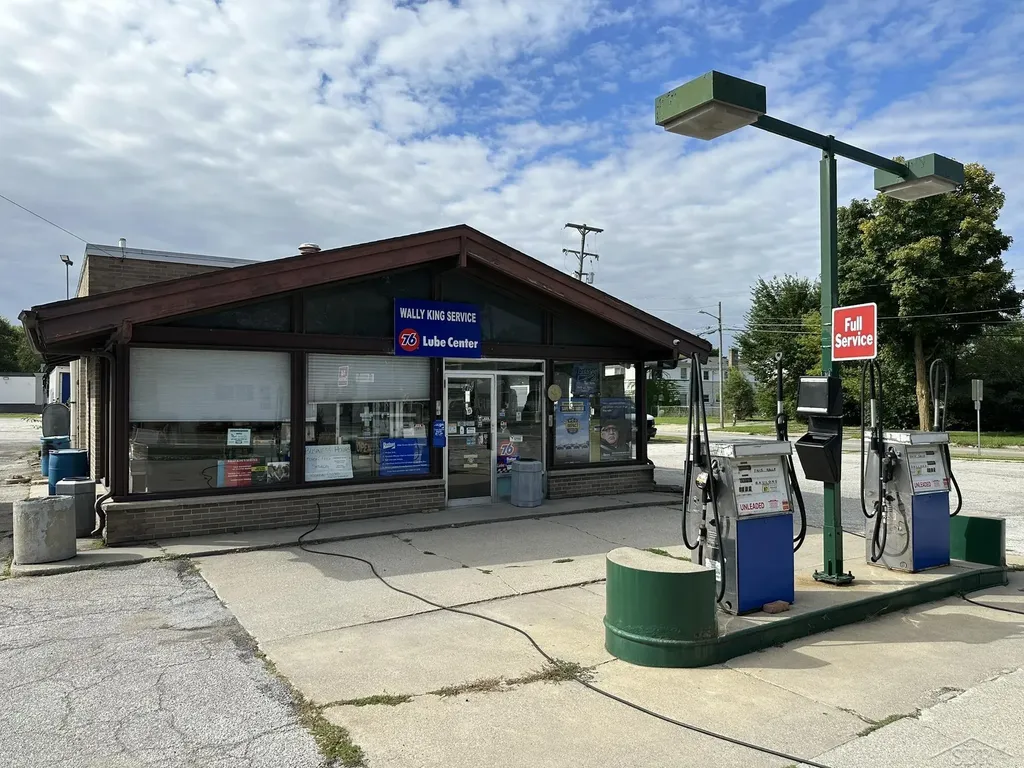 1419 Davenport Avenue Saginaw City MI 48602