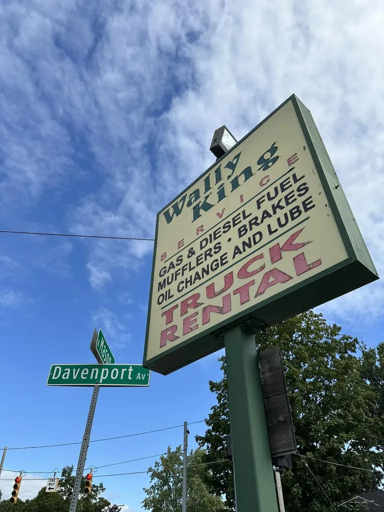 1419 Davenport Avenue Saginaw City MI 48602