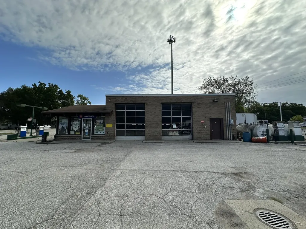1419 Davenport Avenue Saginaw City MI 48602
