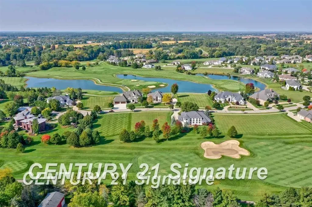 17 E Grove Court Thomas Township MI 48623