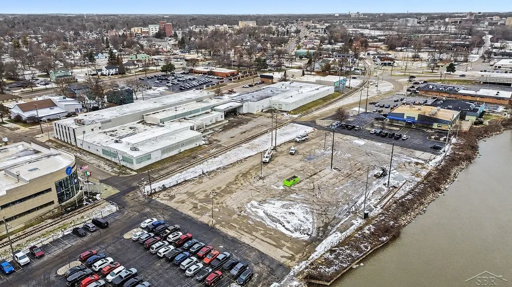 916 N Niagara Street Saginaw City MI 48602