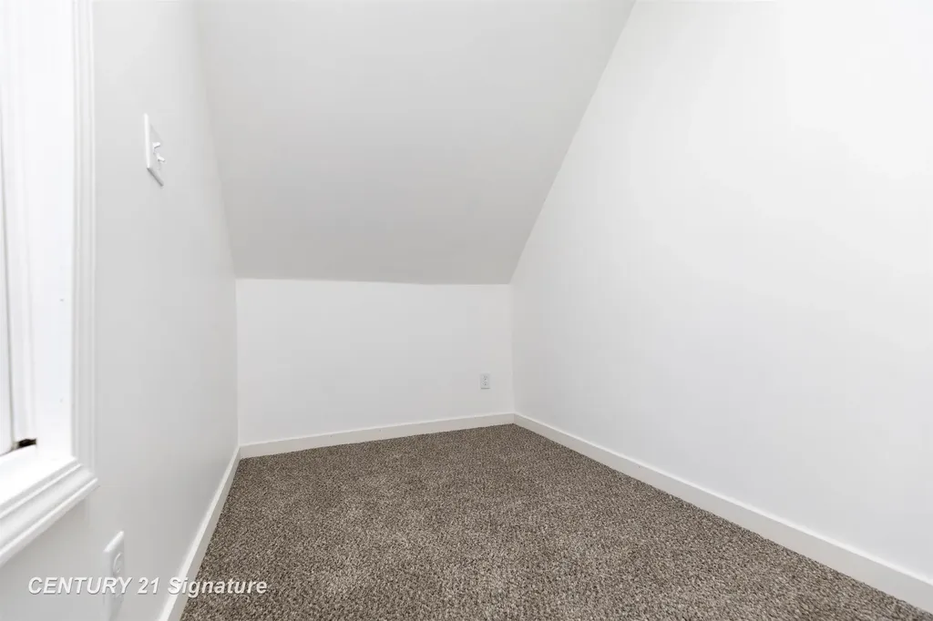 611 W 2nd Street Pinconning City MI 48650