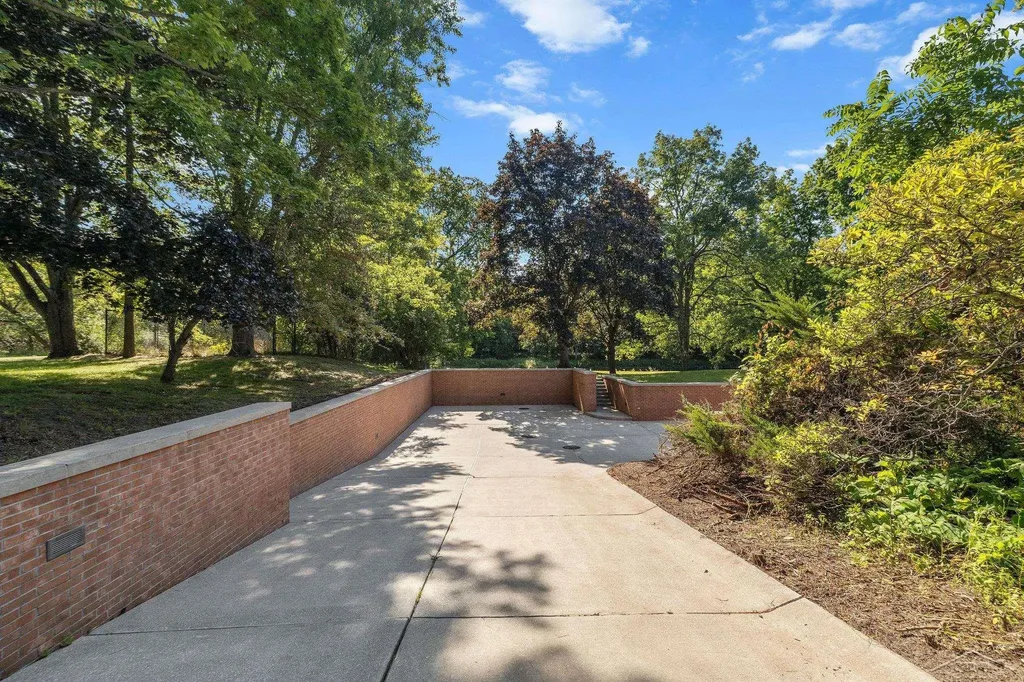 456/458 E Chippewa River Road Homer Township MI 48640