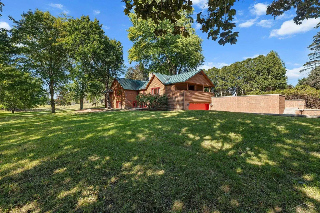 456/458 E Chippewa River Road Homer Township MI 48640