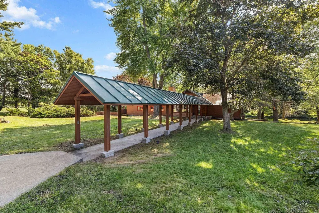 456/458 E Chippewa River Road Homer Township MI 48640