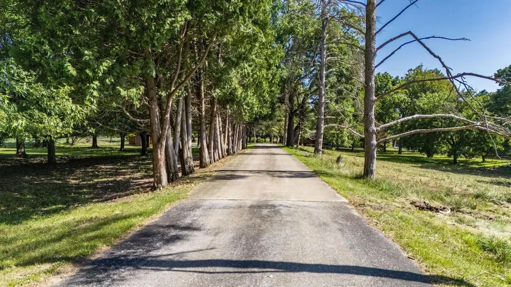 456/458 E Chippewa River Road Homer Township MI 48640