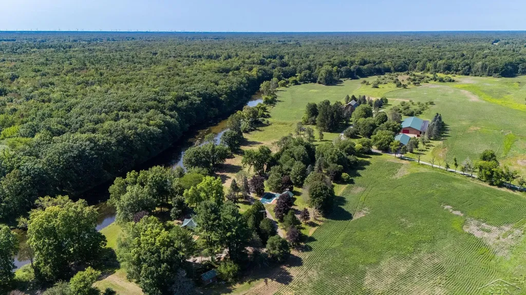 456/458 E Chippewa River Road Homer Township MI 48640
