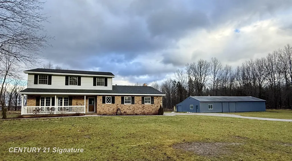 11890 Swan Creek Road Swan Creek Township MI 48609