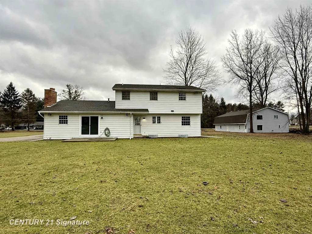 11890 Swan Creek Road Swan Creek Township MI 48609