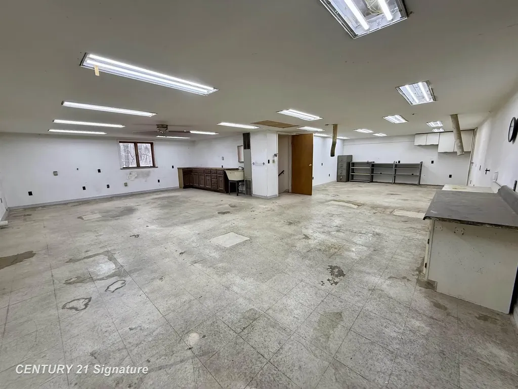 11890 Swan Creek Road Swan Creek Township MI 48609