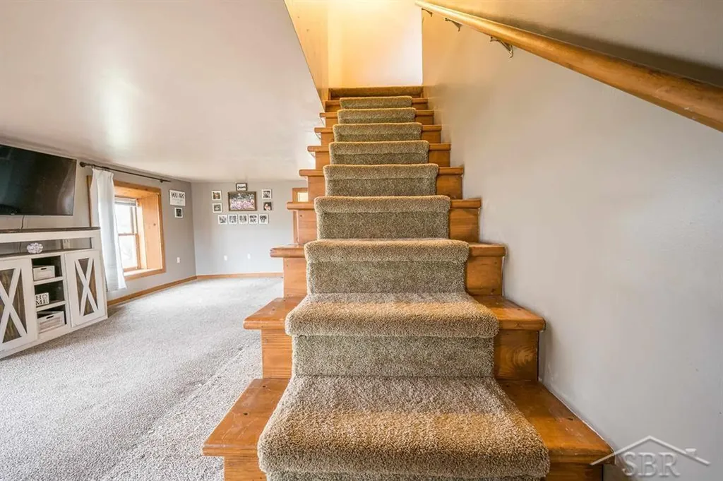 6408 N Five Mile Road Hope Township MI 48628