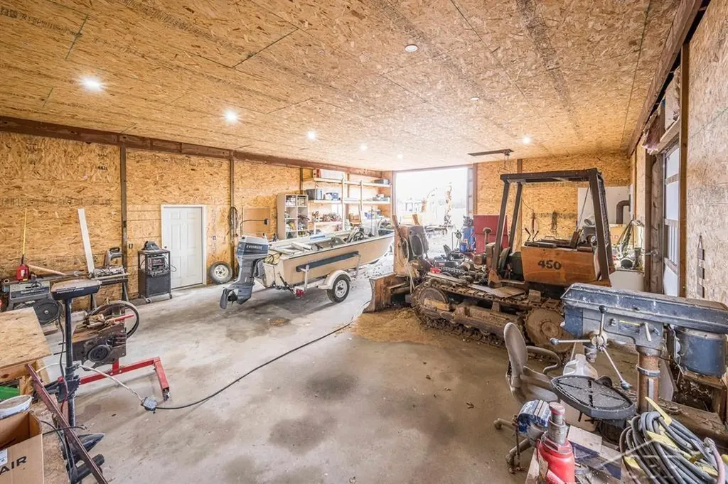 6408 N Five Mile Road Hope Township MI 48628