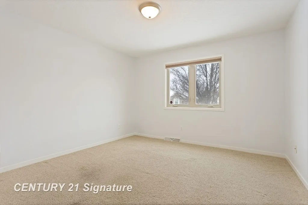 5 Logmark Place Saginaw Charter Township MI 48603
