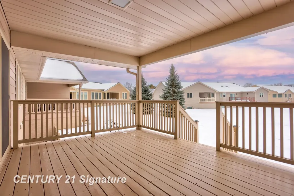 5 Logmark Place Saginaw Charter Township MI 48603