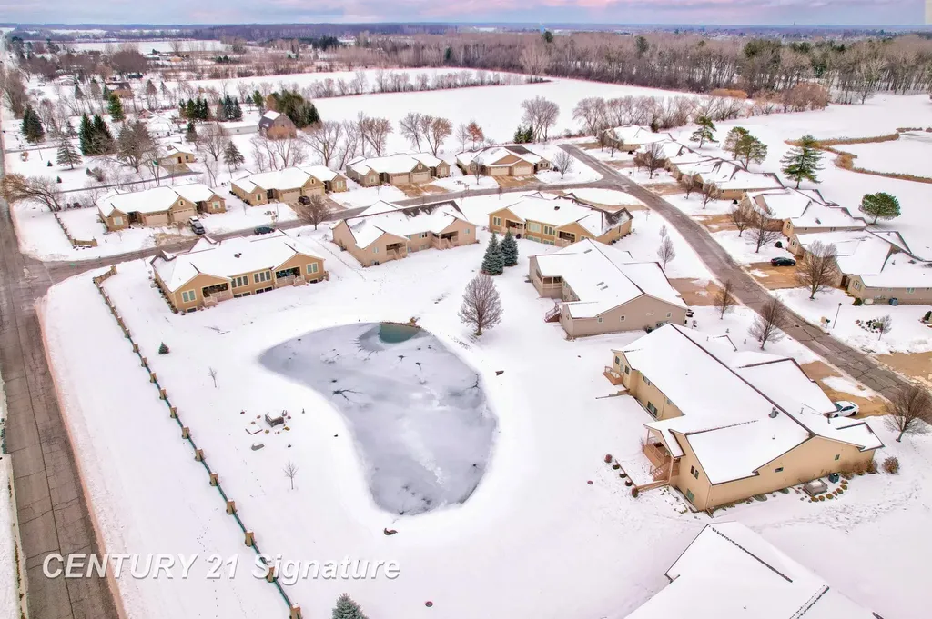 5 Logmark Place Saginaw Charter Township MI 48603