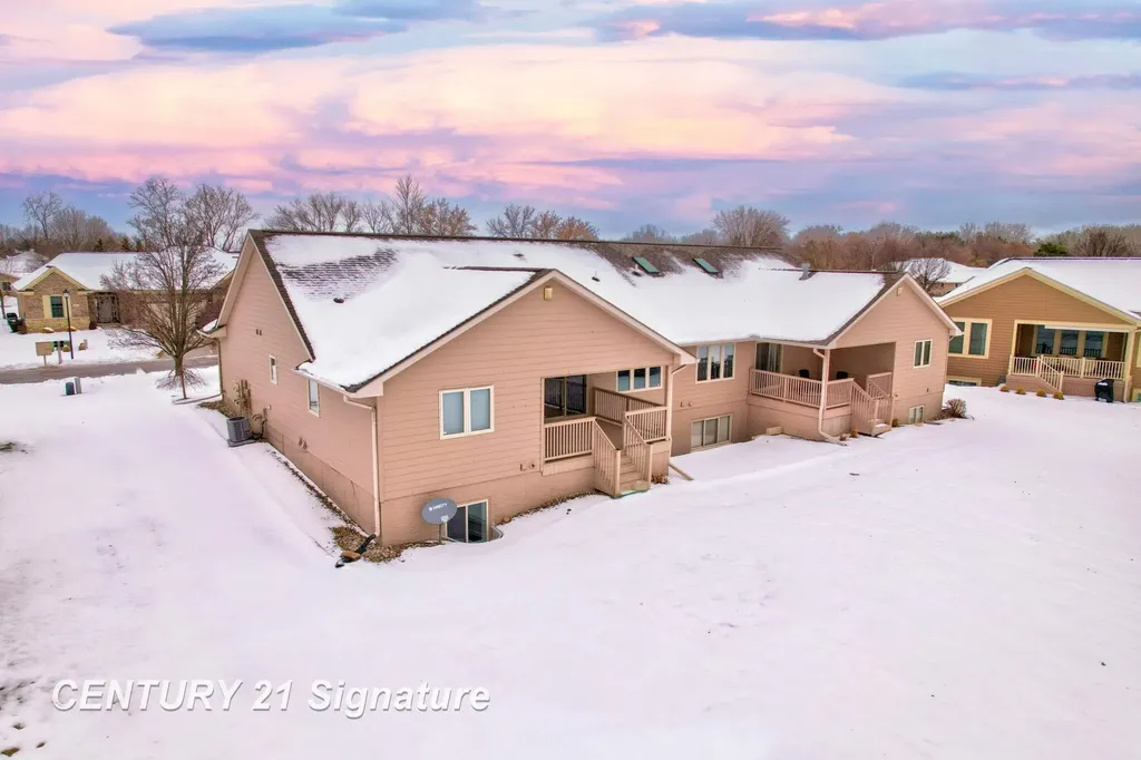 5 Logmark Place Saginaw Charter Township MI 48603