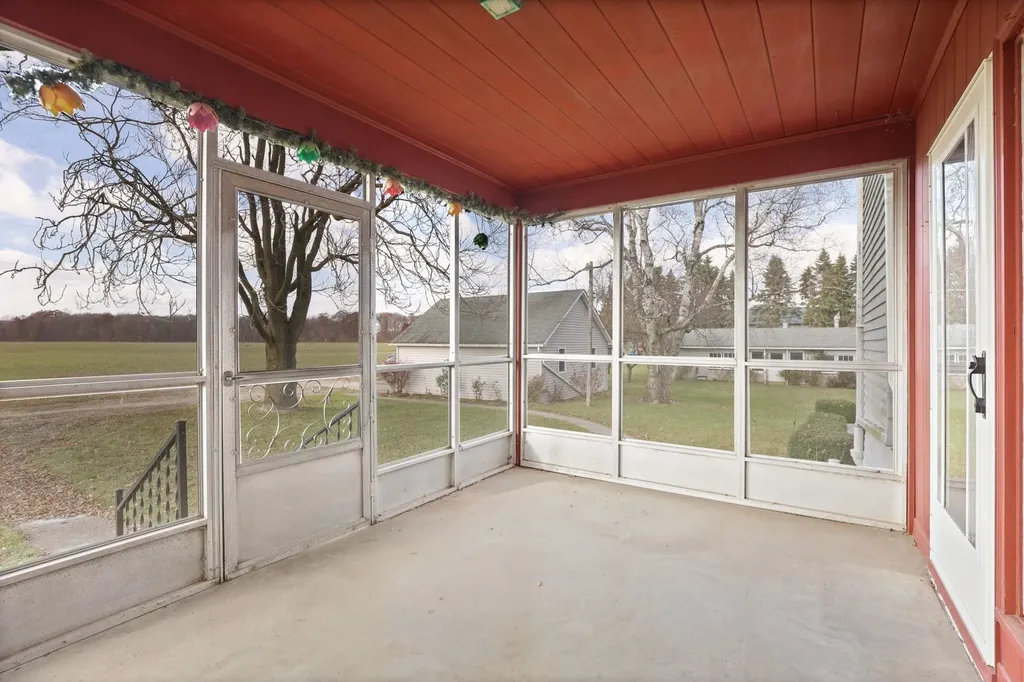 12895 E Curtis Road Frankenmuth Township MI 48734
