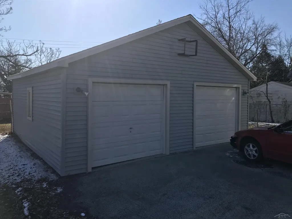 2114 Hanchett Street Saginaw City MI 48602