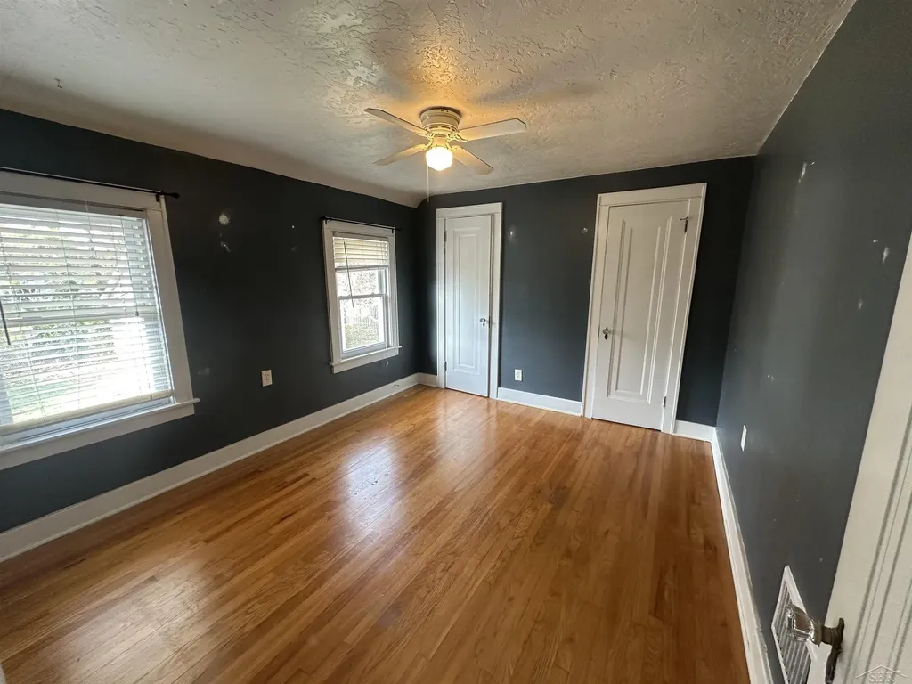 203 Ardussi Avenue Saginaw City MI 48602