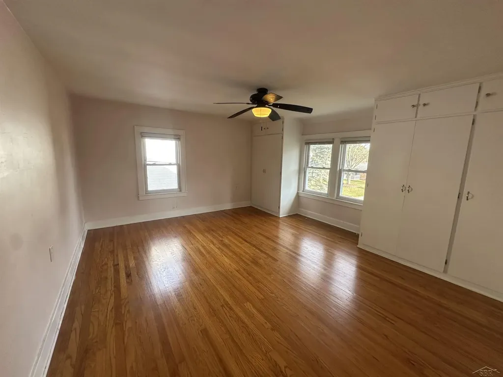 203 Ardussi Avenue Saginaw City MI 48602